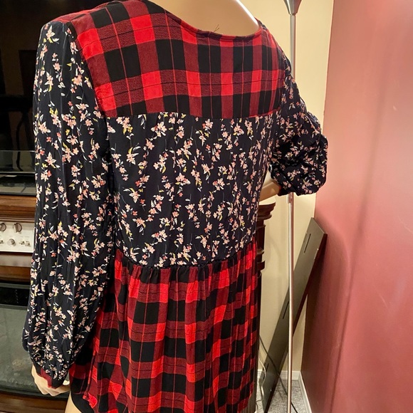 XL Suzanne Betro Babydoll Tunic - Picture 3 of 4